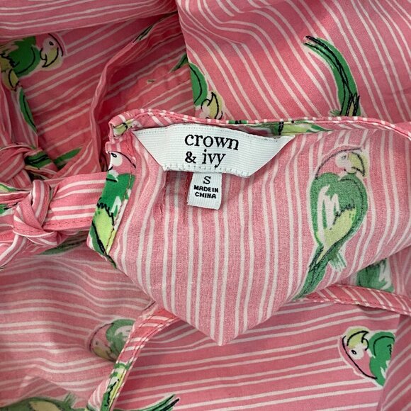 Crown & Ivy ruffle pink green blouse Womens Small parrots feminine resort beachy - Picture 6 of 7